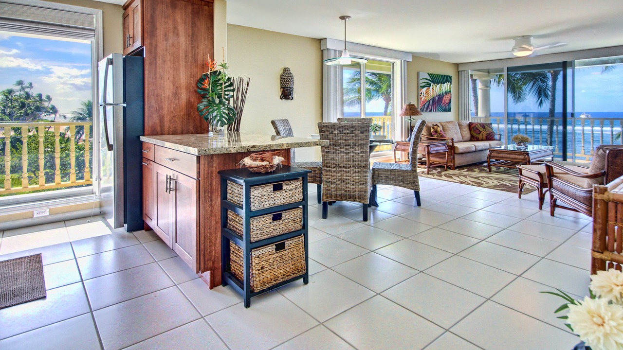 Photo of Others in Historic Lahaina Front Street