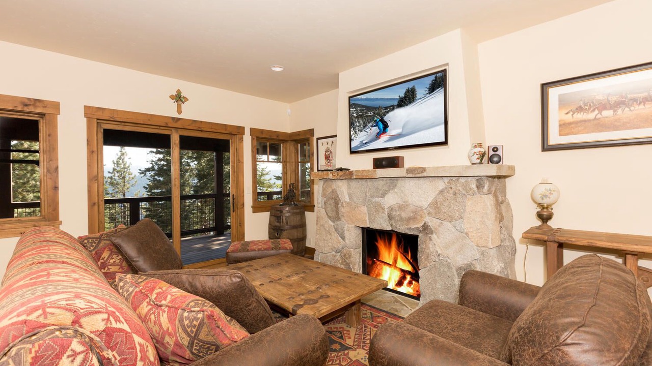 Photo of Livingroom in Truckee