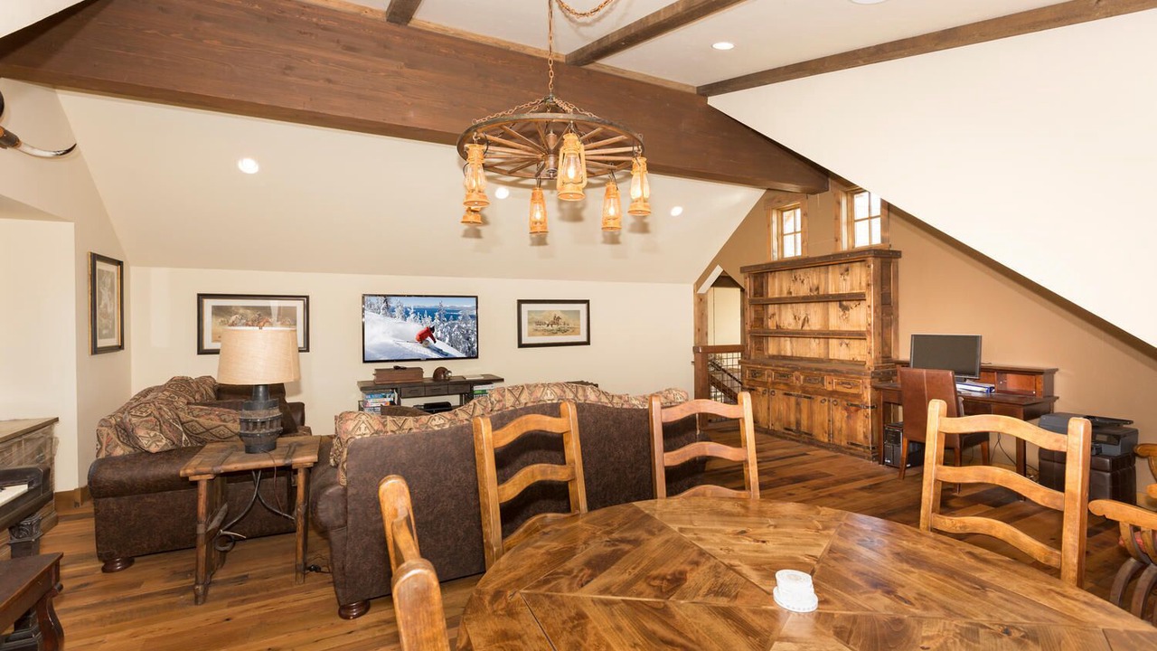 Photo of Livingroom in Truckee