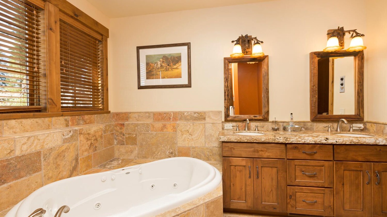 Photo of Bathroom in Truckee