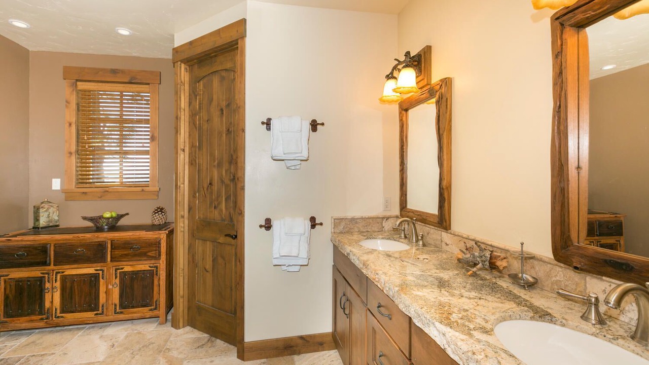 Photo of Bathroom in Truckee