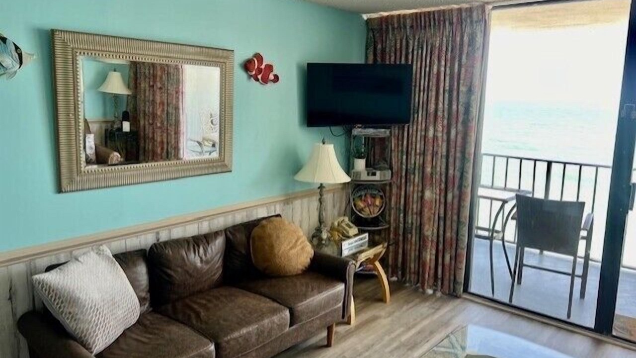 Photo of Livingroom in Garden City