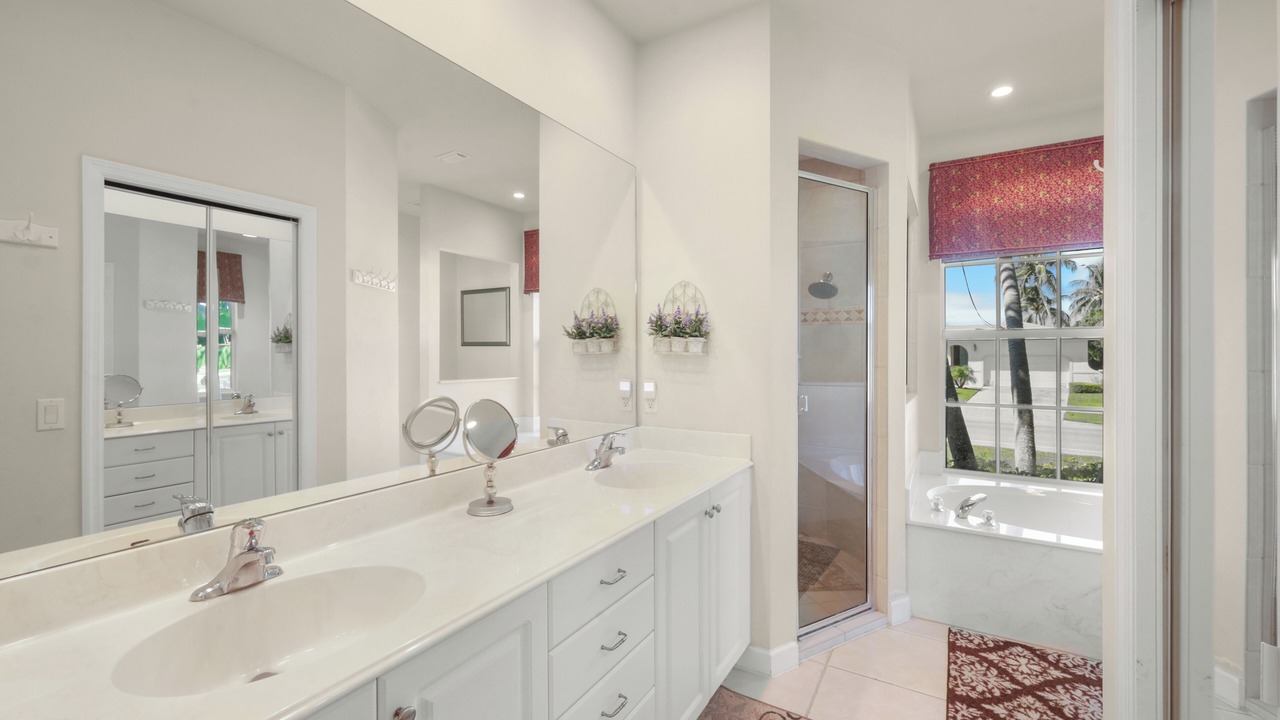 Photo of Bathroom in Marco Island