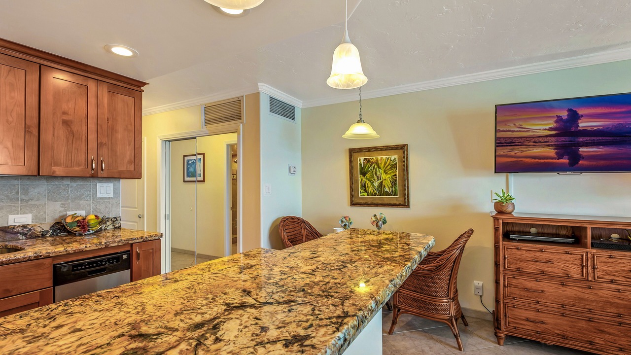 Photo of Kitchen in Historic Lahaina Front Street