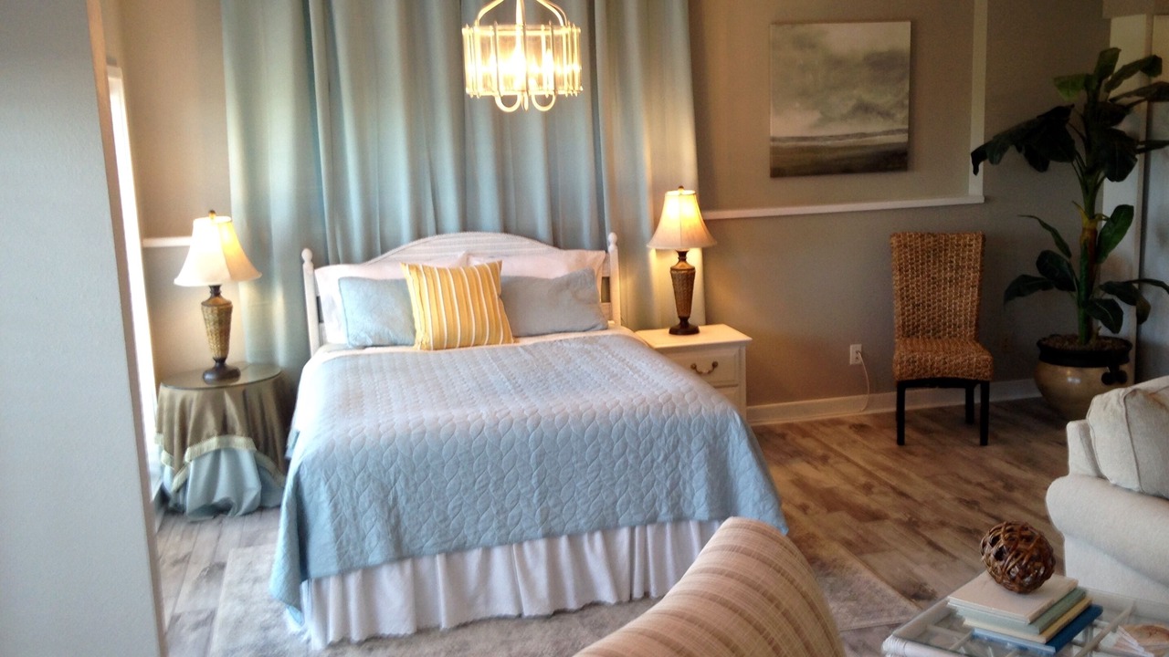Photo of Bedroom in Hollister