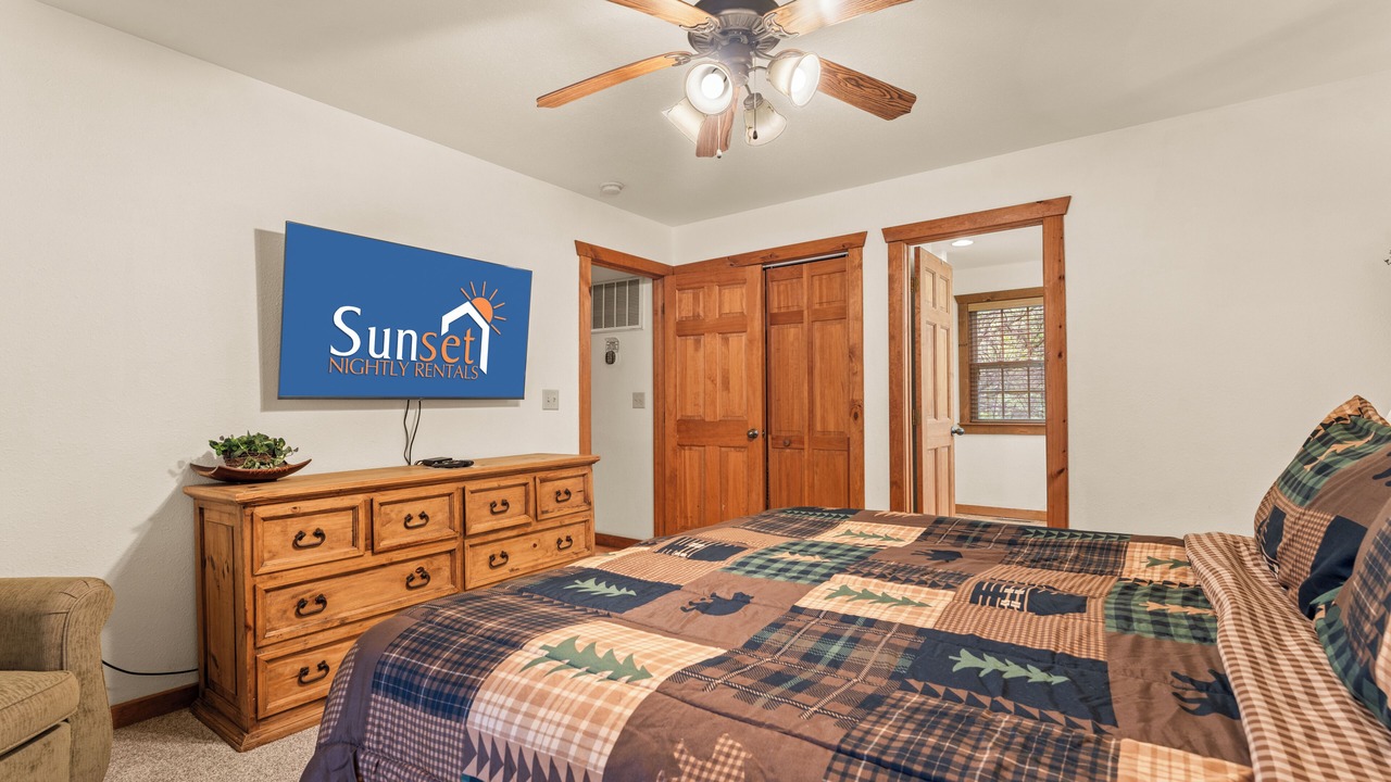 Photo of Bedroom in Branson West