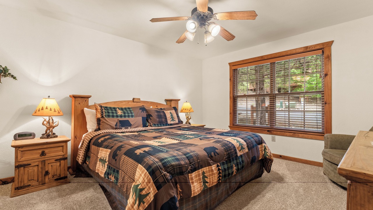 Photo of Bedroom in Branson West