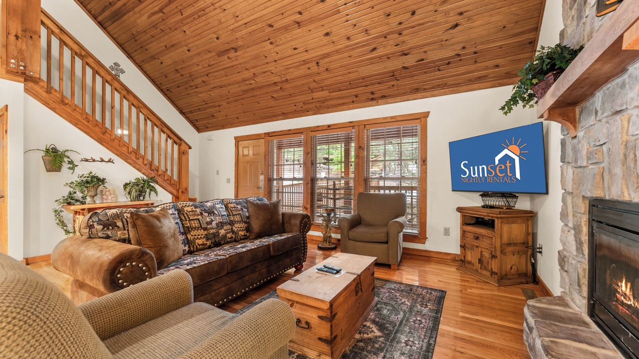 Photo of Livingroom in Branson West