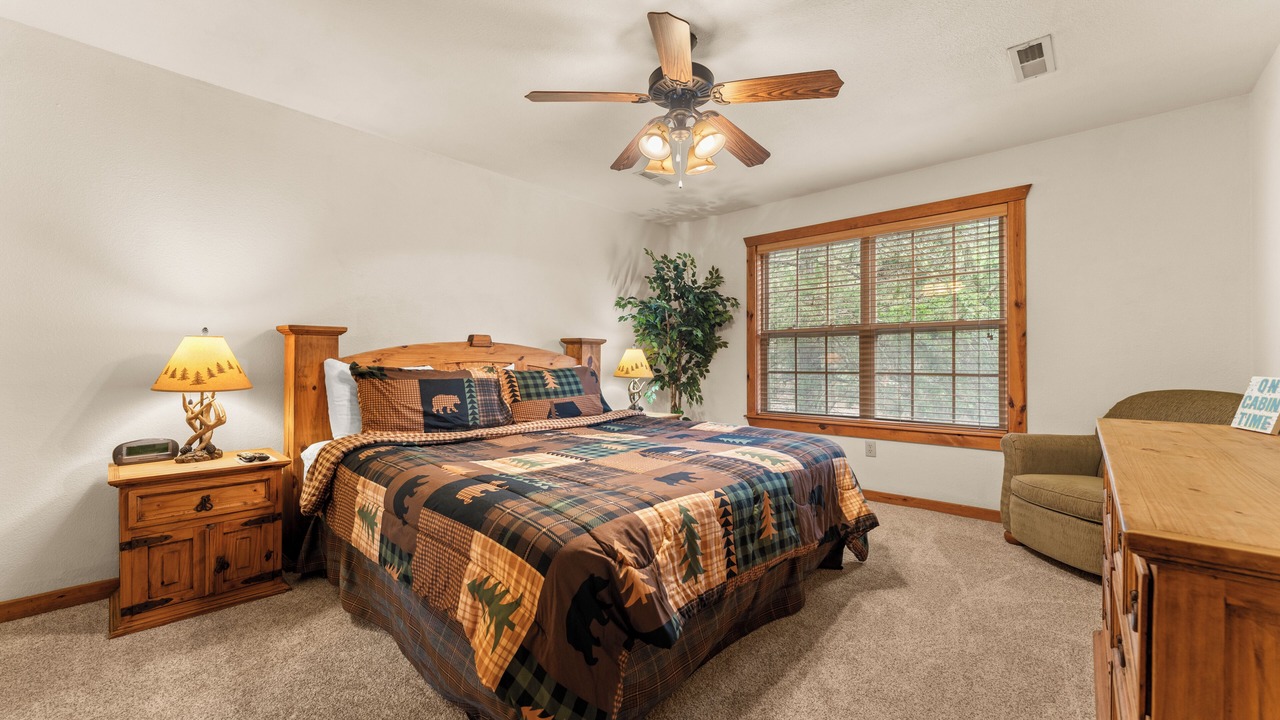 Photo of Bedroom in Branson West