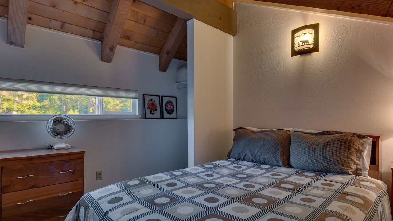 Photo of Bedroom in Carnelian Woods