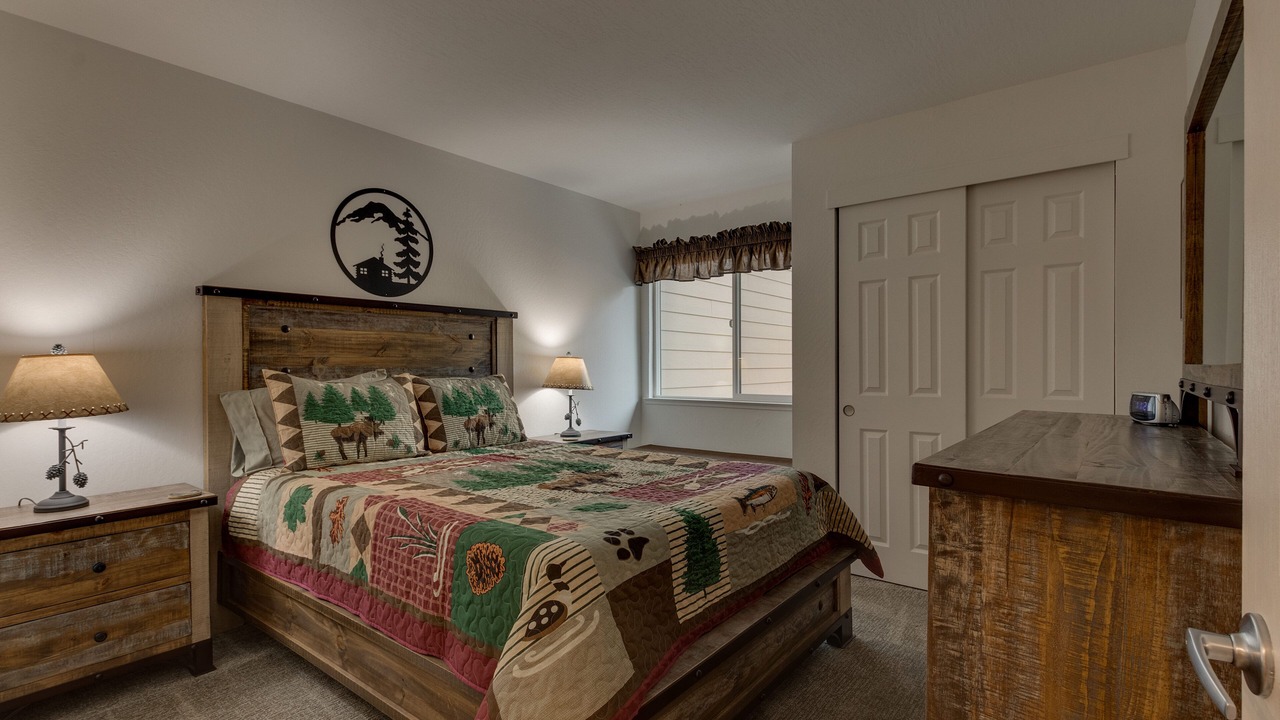 Photo of Bedroom in Carnelian Woods
