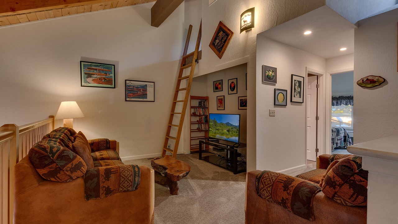 Photo of Livingroom in Carnelian Woods