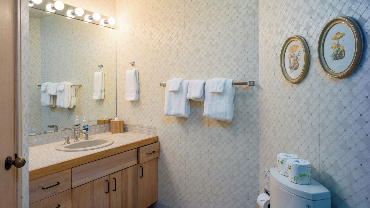 Photo of Others in Orcas