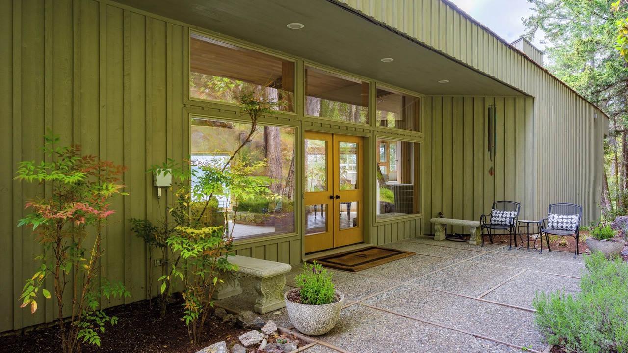 Photo of Others in Orcas