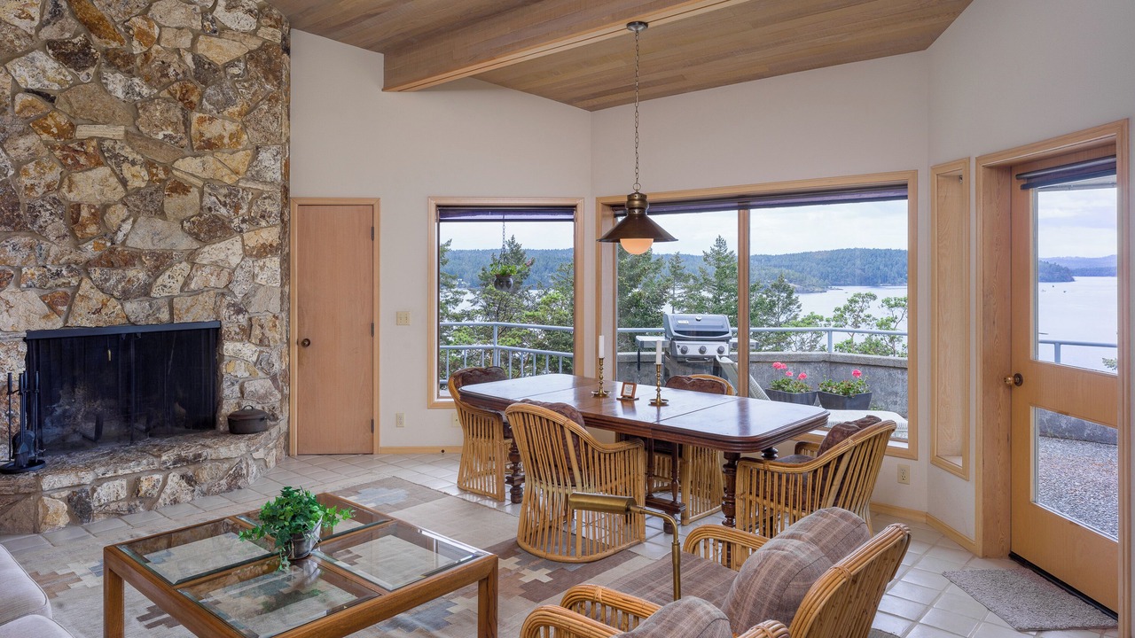 Photo of Others in Orcas