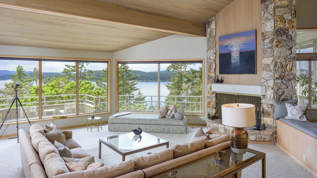 Photo of Others in Orcas