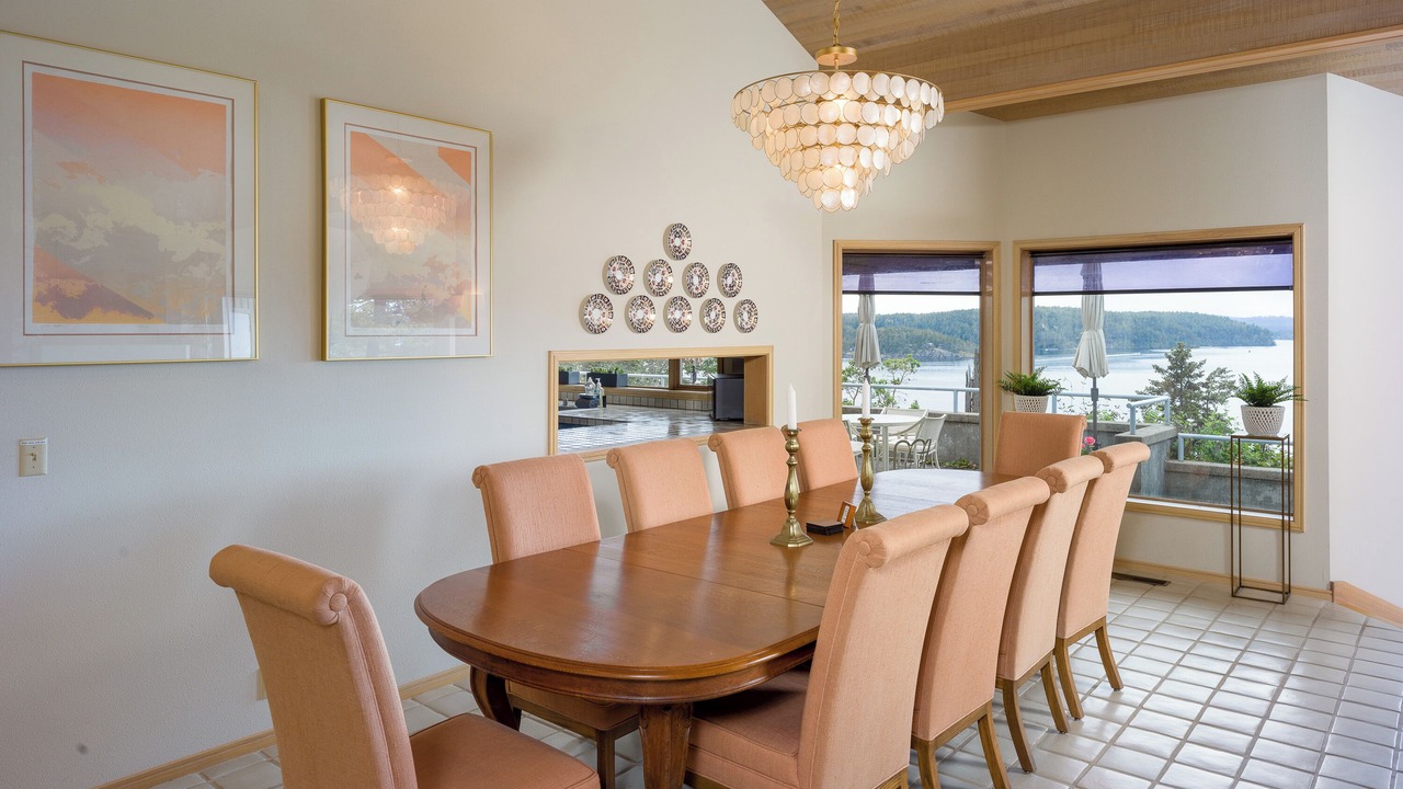 Photo of Others in Orcas