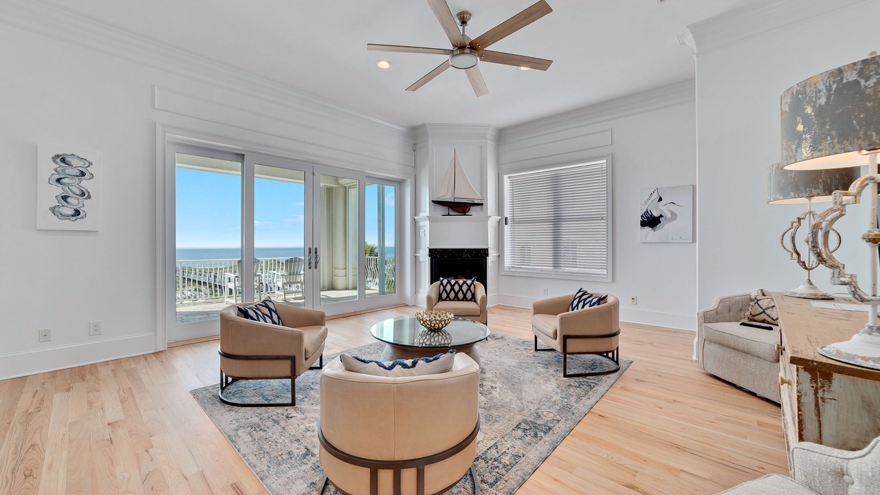 Photo of Livingroom in Fort Morgan