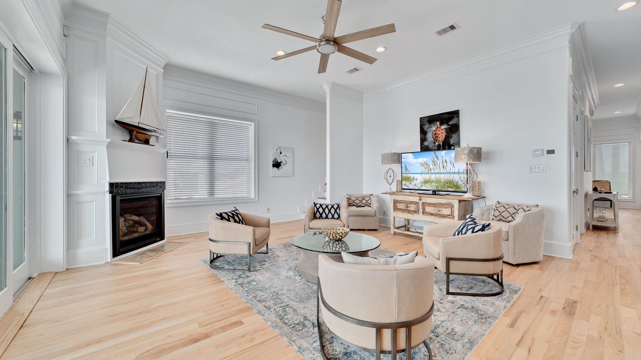 Photo of Livingroom in Fort Morgan