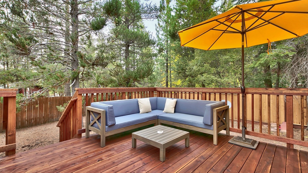 Photo of Patio Balcony in Country Club Estates