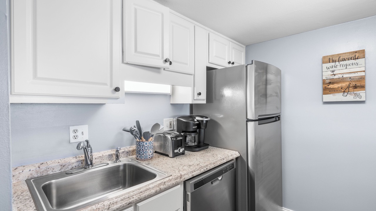 Photo of Others in Holiday Isle