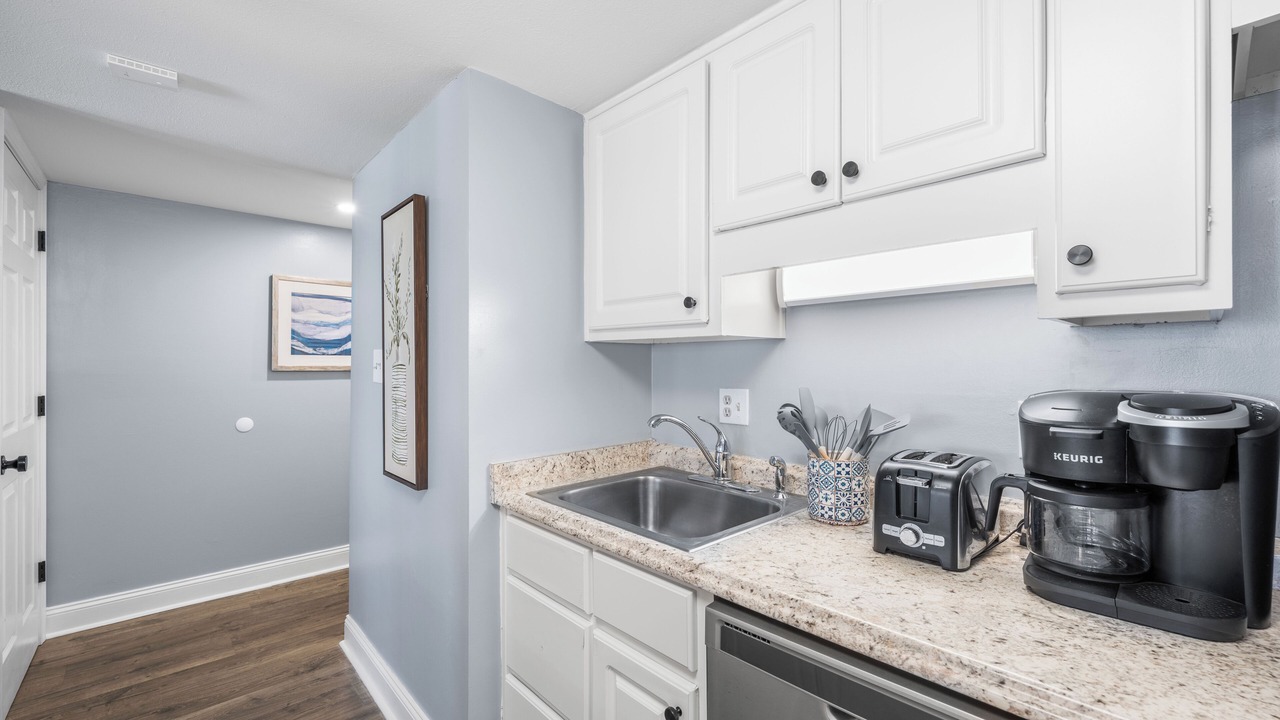 Photo of Others in Holiday Isle