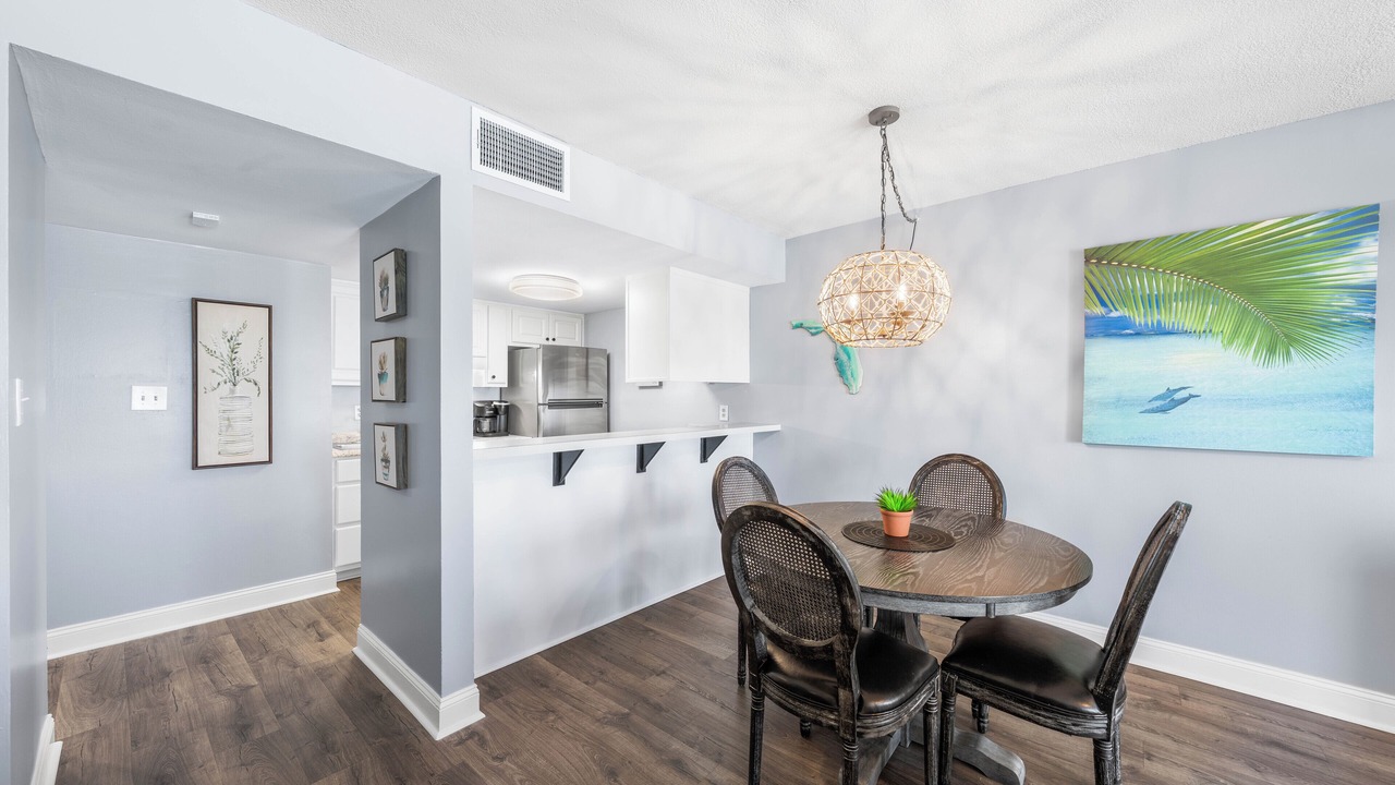 Photo of Others in Holiday Isle