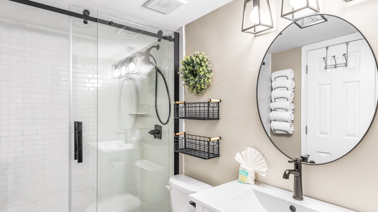 Photo of Bathroom in Holiday Isle