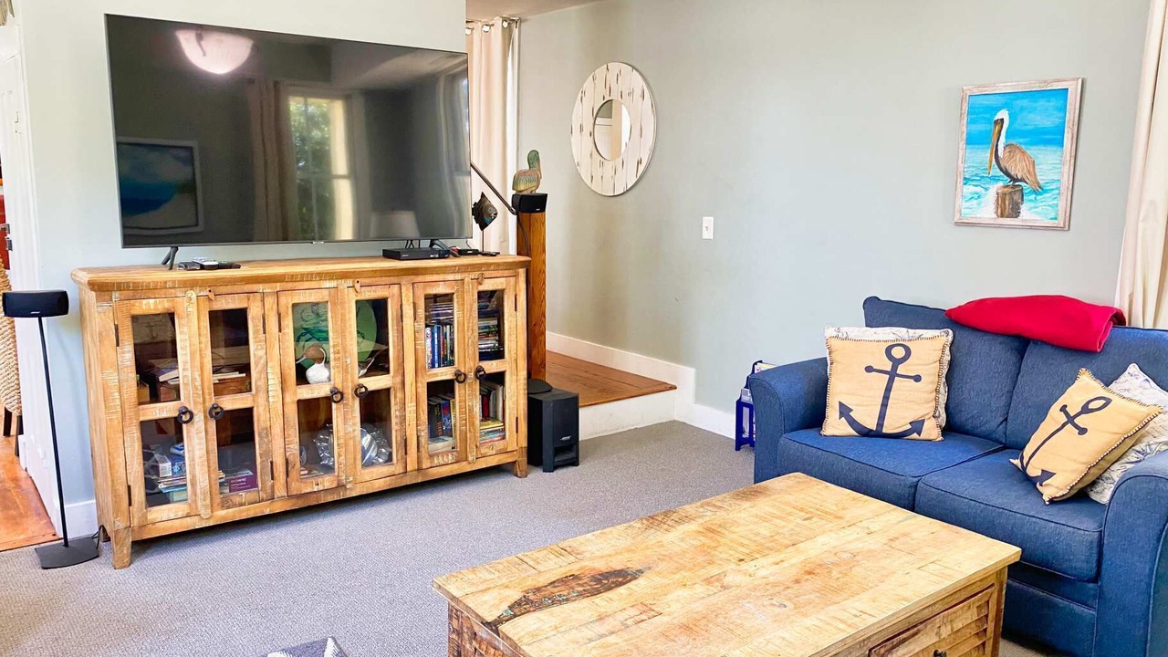 Photo of Livingroom in Cape Charles