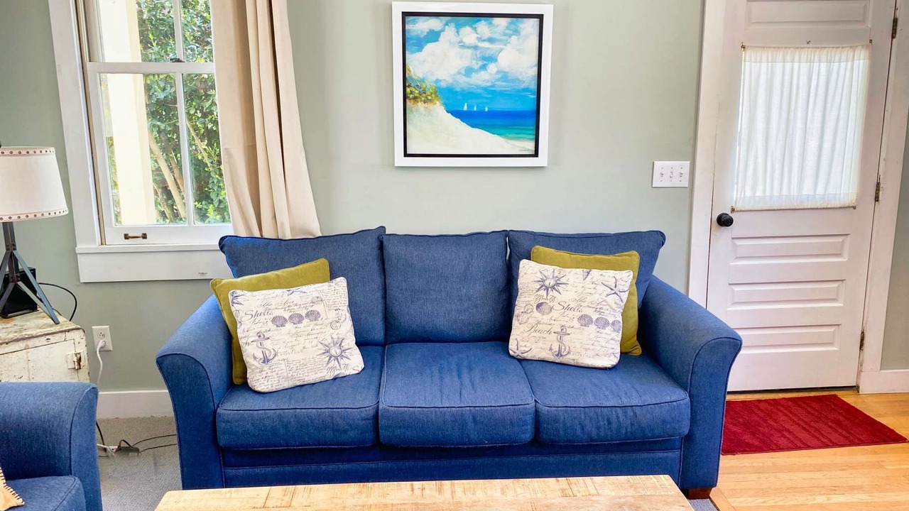 Photo of Livingroom in Cape Charles