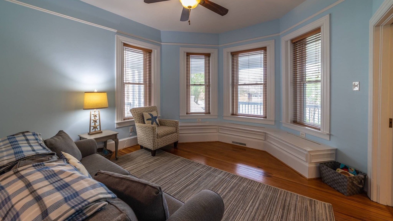 Photo of Livingroom in Cape Charles