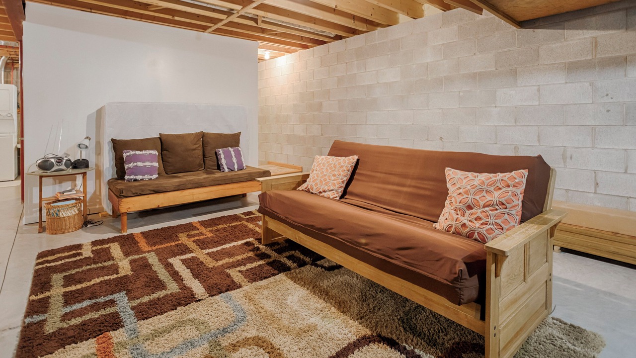 Photo of Livingroom in Town of Milo