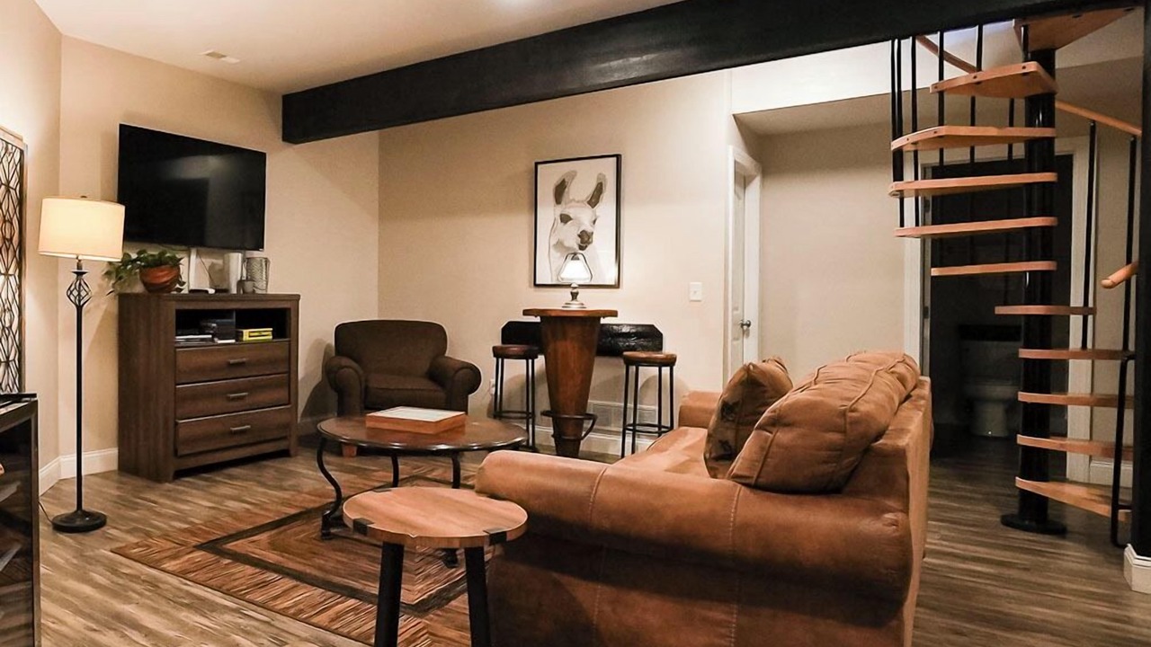 Photo of Others in Logan