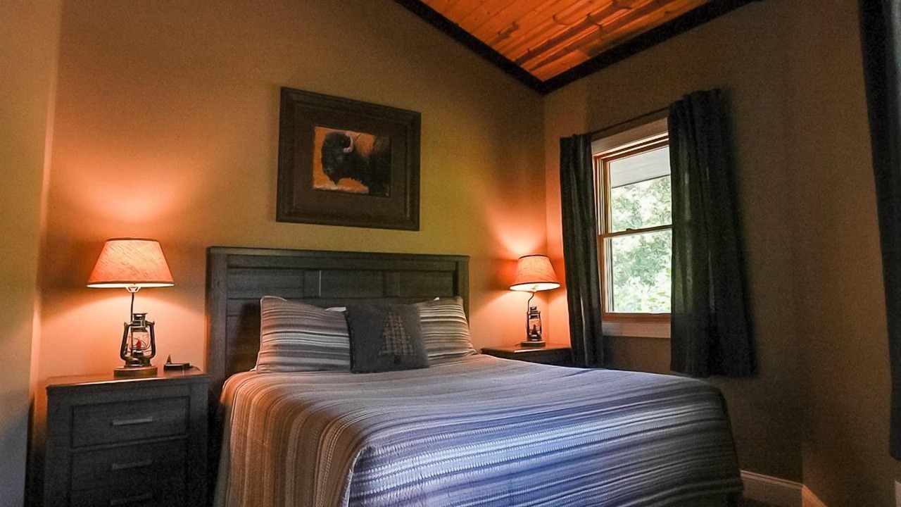 Photo of Others in Logan