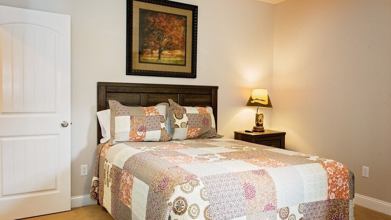 Photo of Others in Logan