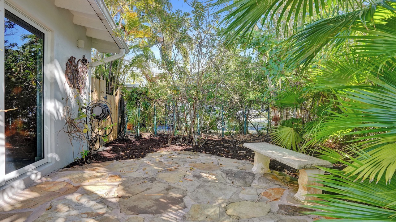 Photo of Patio Balcony in Kenmont