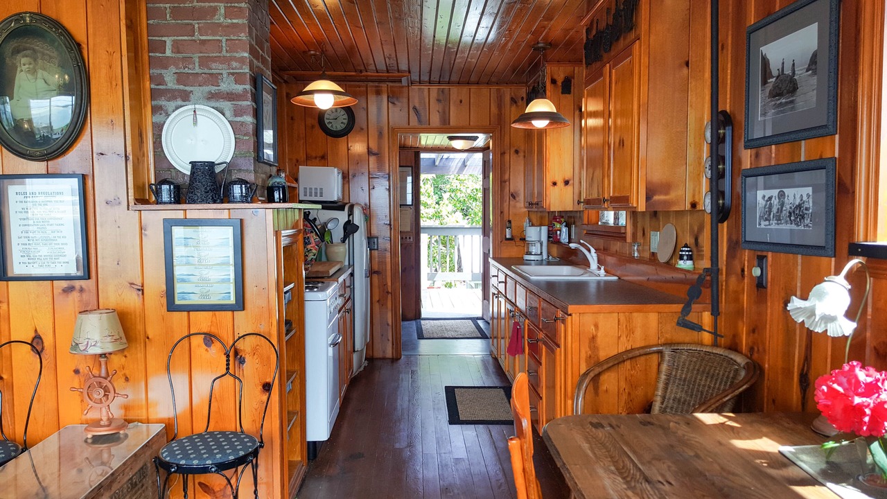 Photo of Kitchen in Netarts