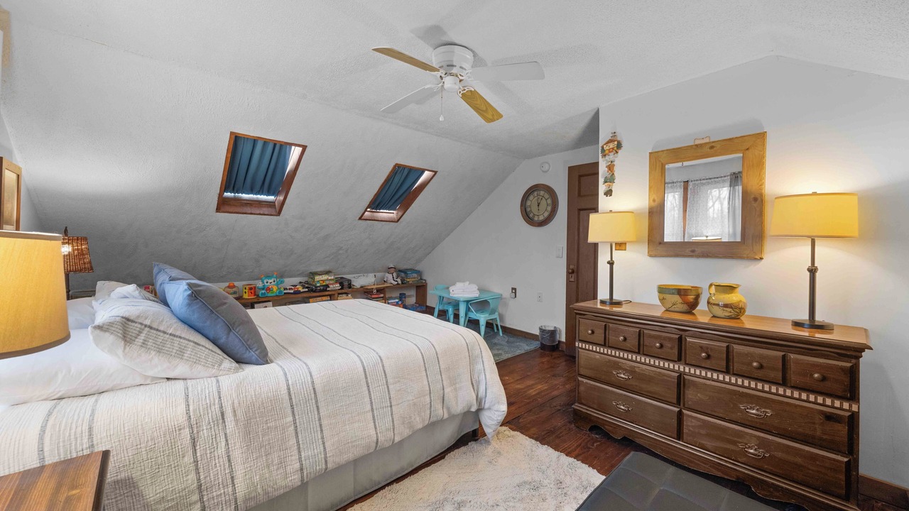 Photo of Bedroom in South Lima