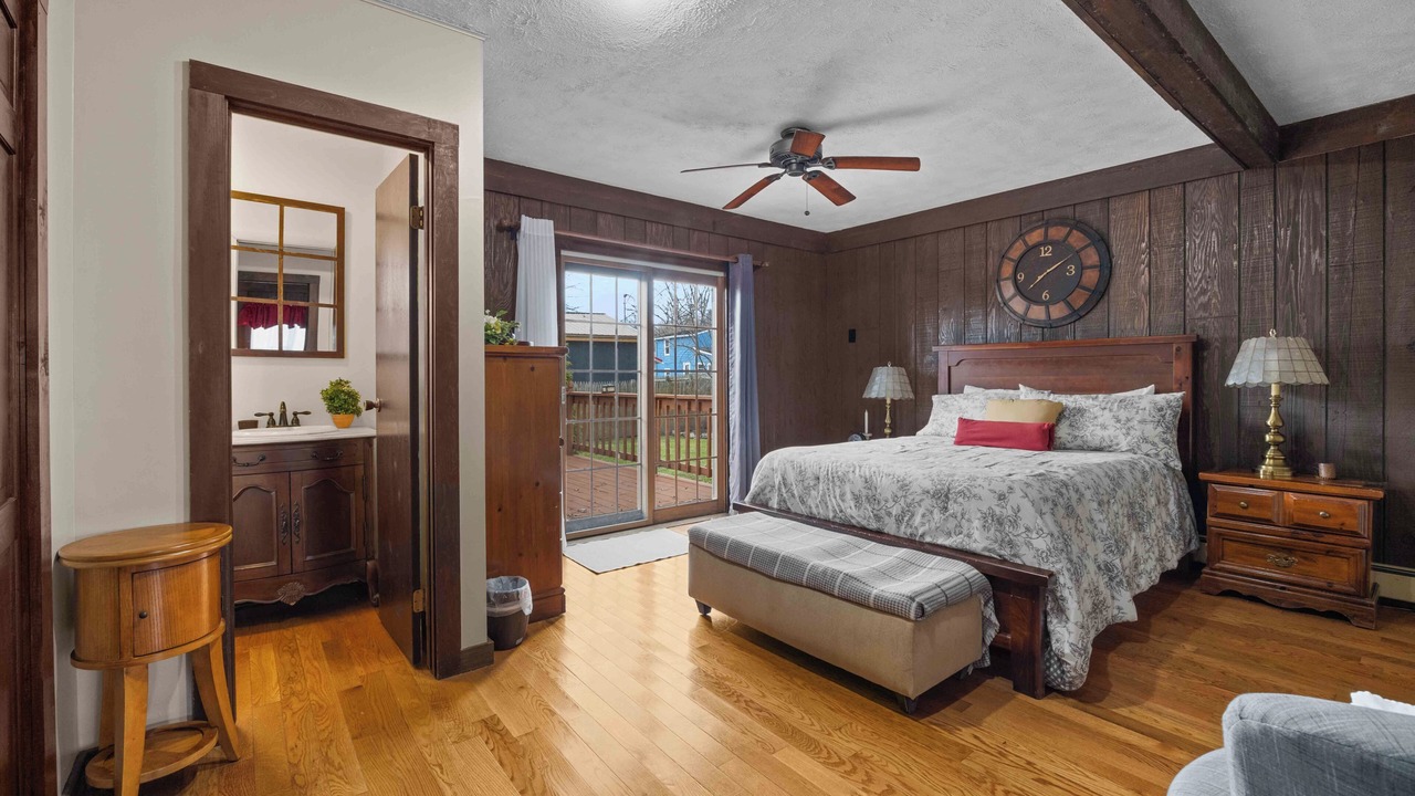 Photo of Bedroom in South Lima