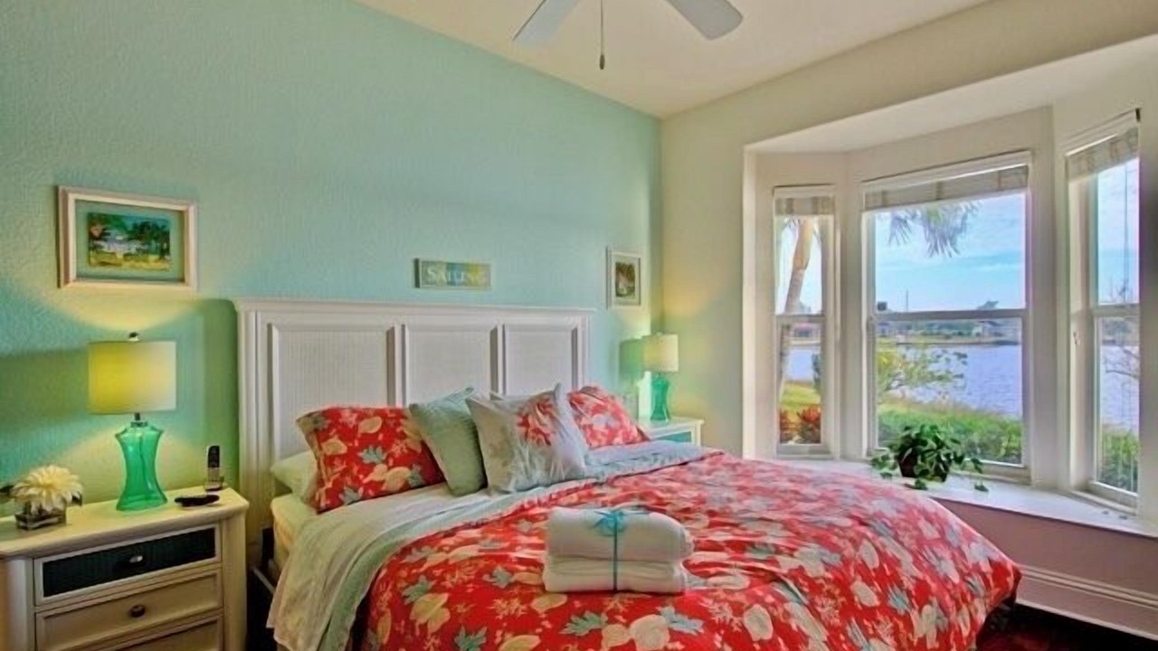 Photo of Bedroom in Eight Lakes
