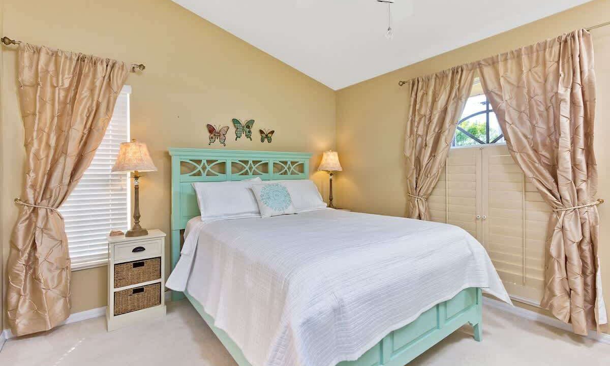 Photo of Bedroom in Caloosahatchee