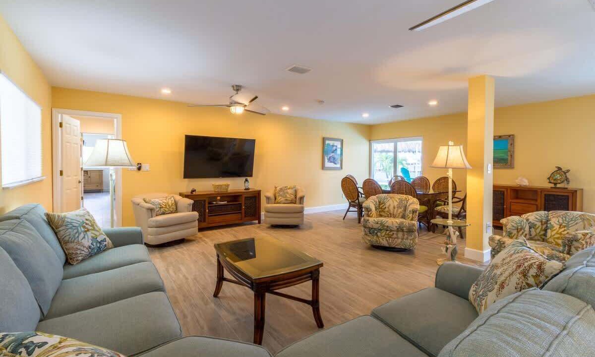 Photo of Livingroom in Key Colony Beach