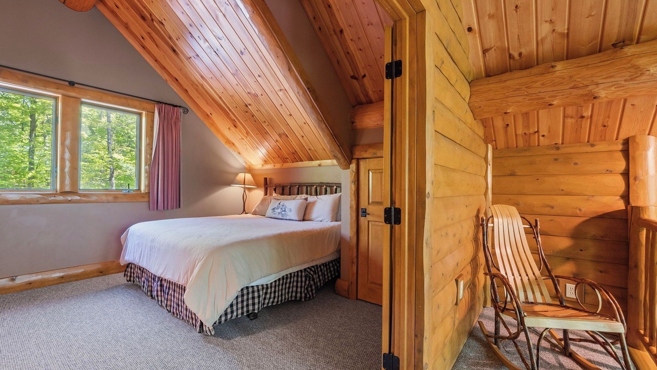 Photo of Bedroom in Boyne City