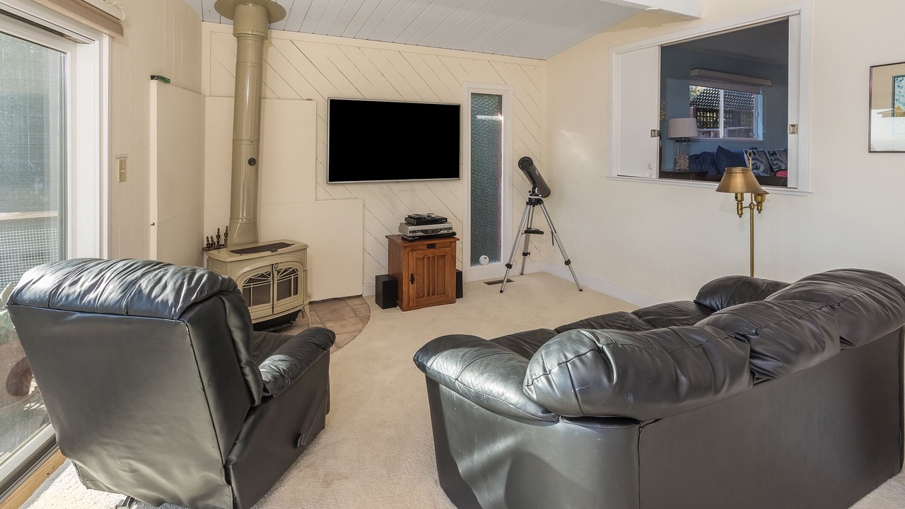 Photo of Livingroom in Stinson Beach