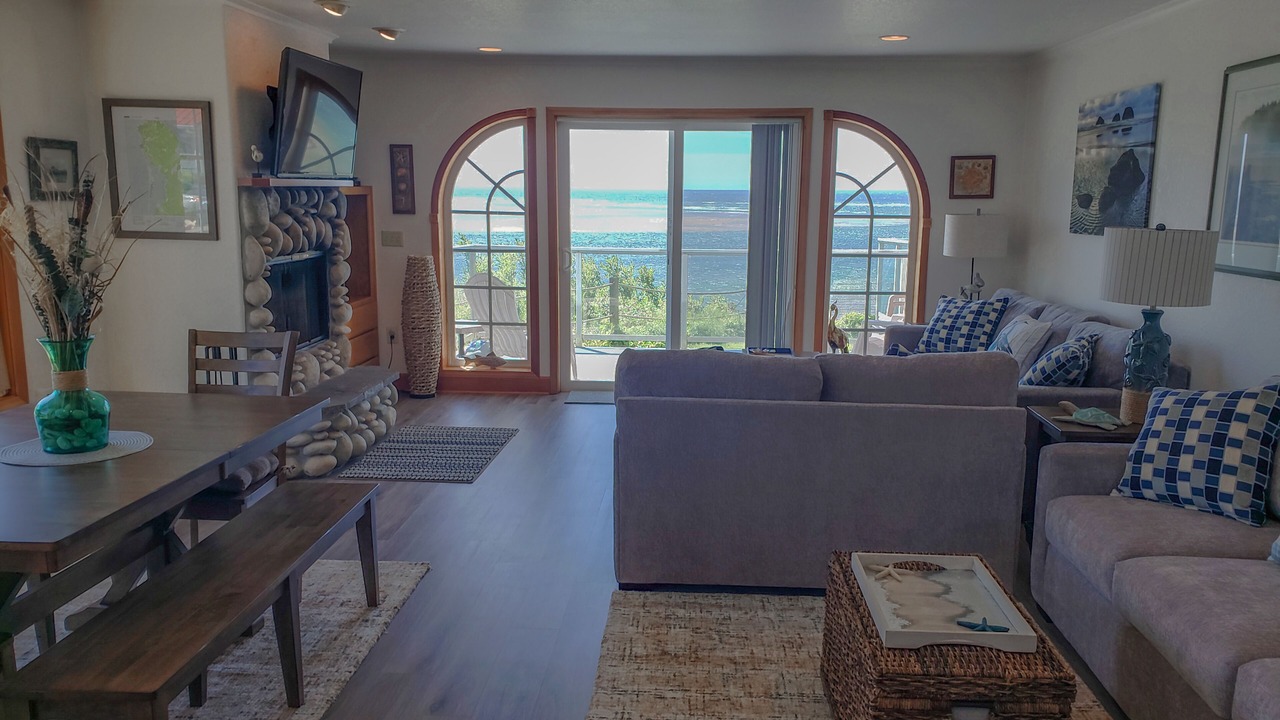 Photo of Livingroom in Netarts