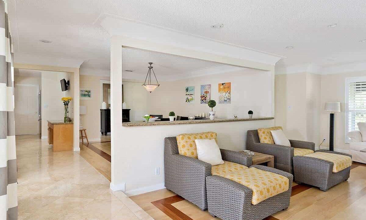 Photo of Others in Tropic Isle