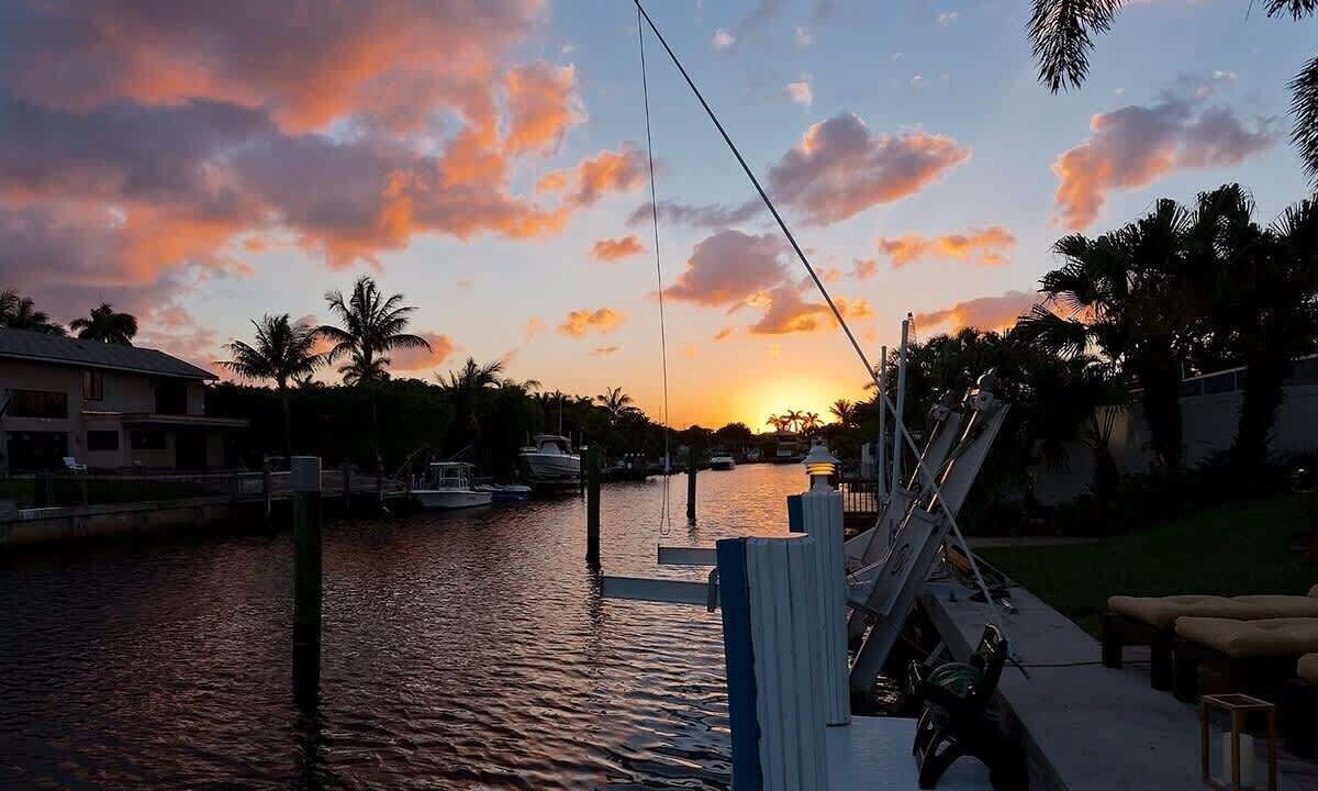 Photo of Others in Tropic Isle