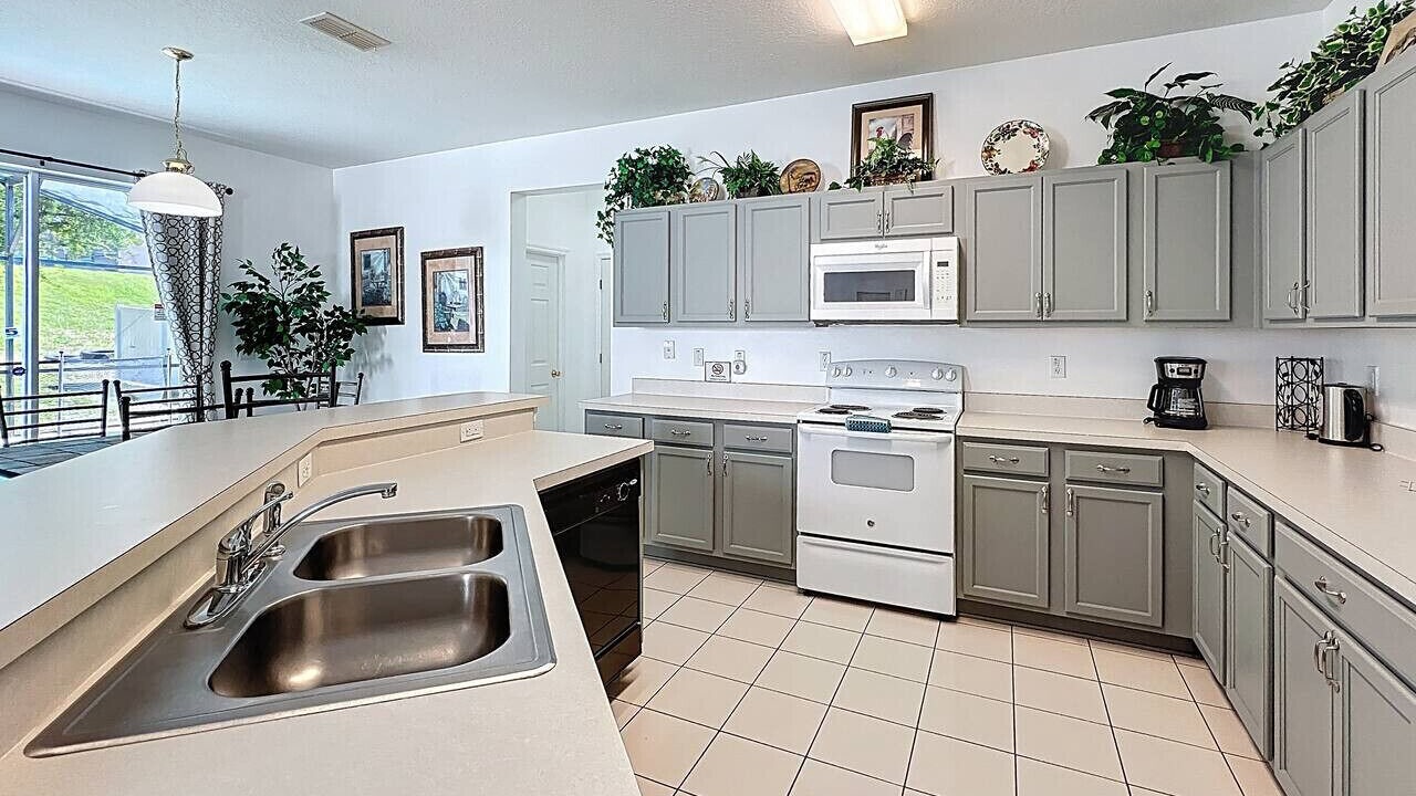 Photo of Kitchen in Legacy Park