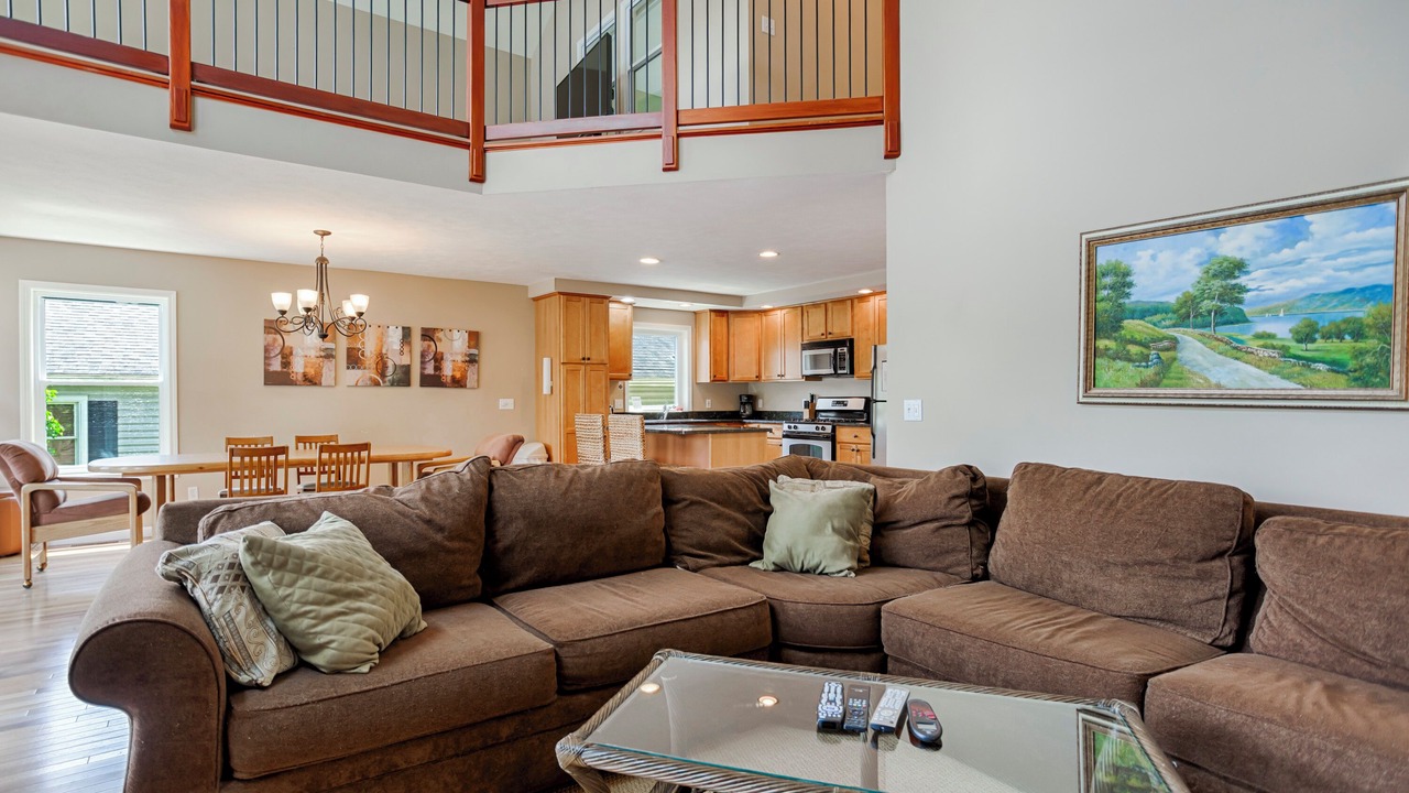 Photo of Livingroom in Honeoye