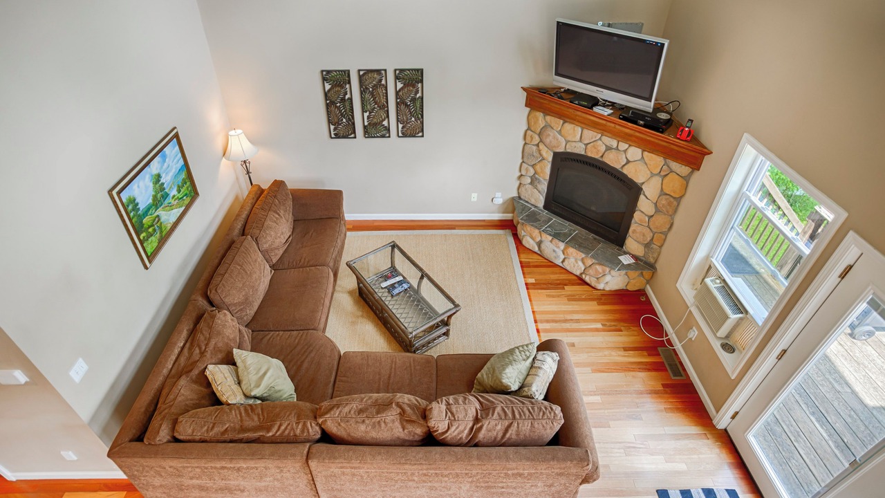 Photo of Livingroom in Honeoye